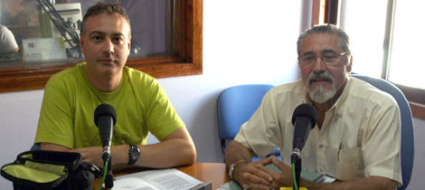 Manuel Ramírez y José García en Radio Ubrique