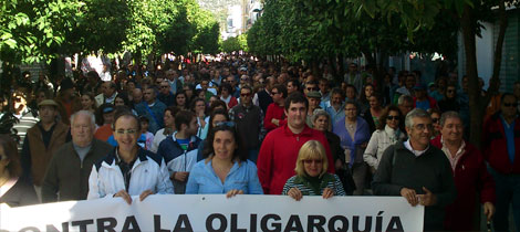 Manifestación por la Avda. de España