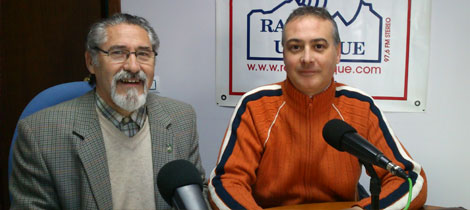 Pepe García y Manuel Ramírez en Radio Ubrique